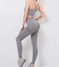 Load image into Gallery viewer, PREMIUM QUALITY RTA WOMEN HIGHT WAIST SEAMLESS FITNESS SET